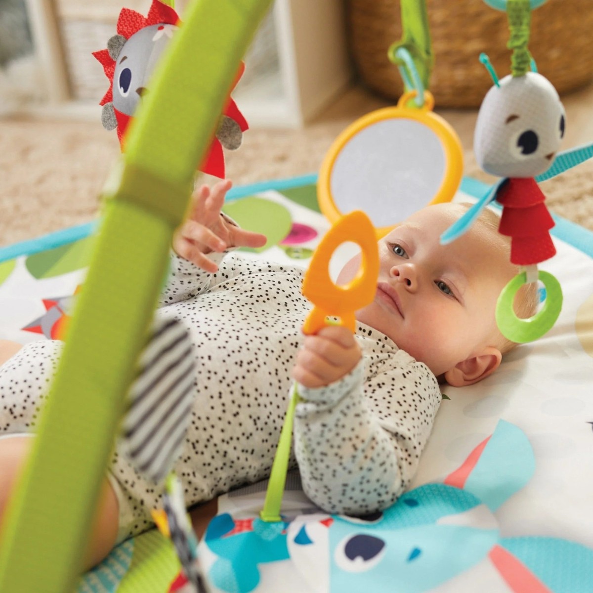 Gimnasio de Actividades Tiny Love Meadown Days Gimnasio de Actividades Tiny Love Meadown Days