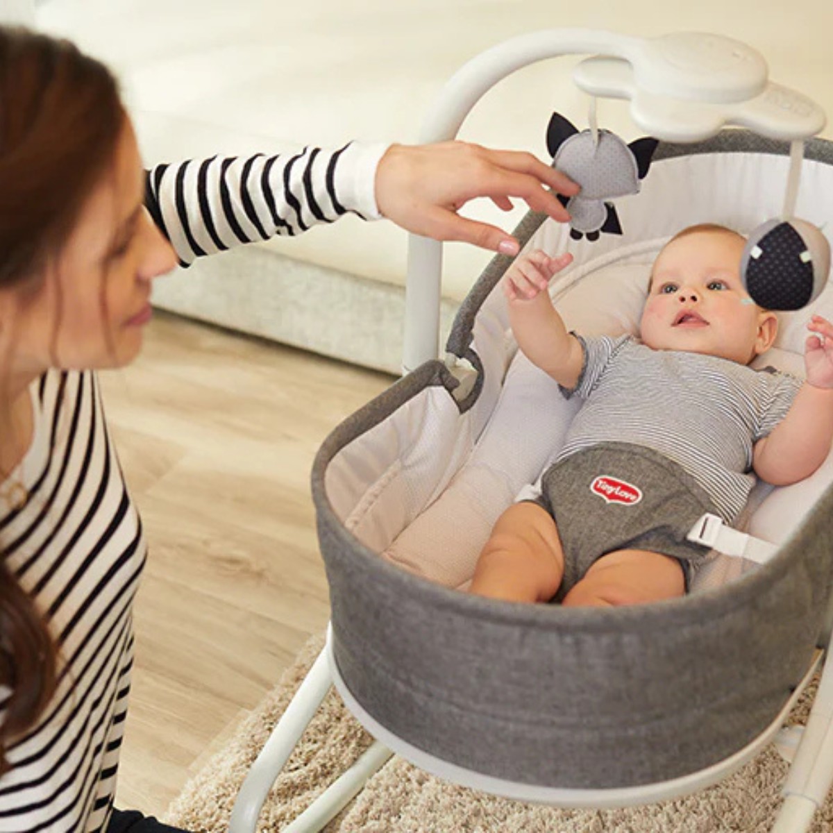 Mecedora 3 en 1 Tiny Love Rocker Napper